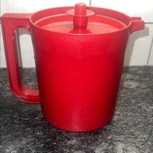 1 1/2 qt Brick Red Plastic Pitcher by Tupperware. Push button lid